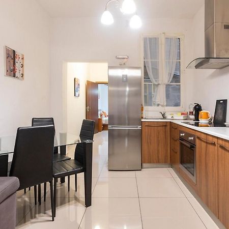 Superbly Located Cosy 2-Bedroom Apartment ואלטה מראה חיצוני תמונה